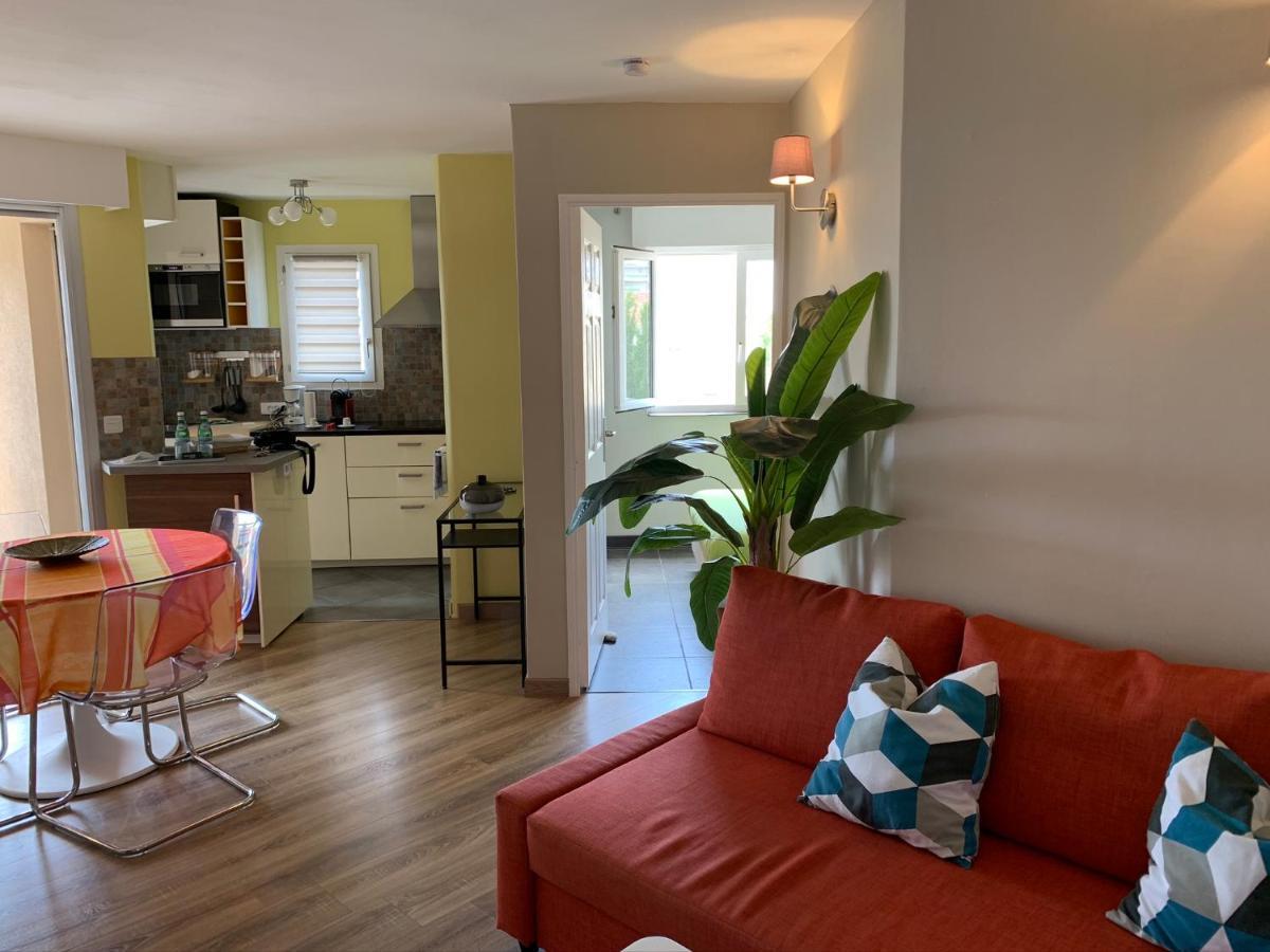 Les Pins Maritimes Apartment Fréjus Екстериор снимка