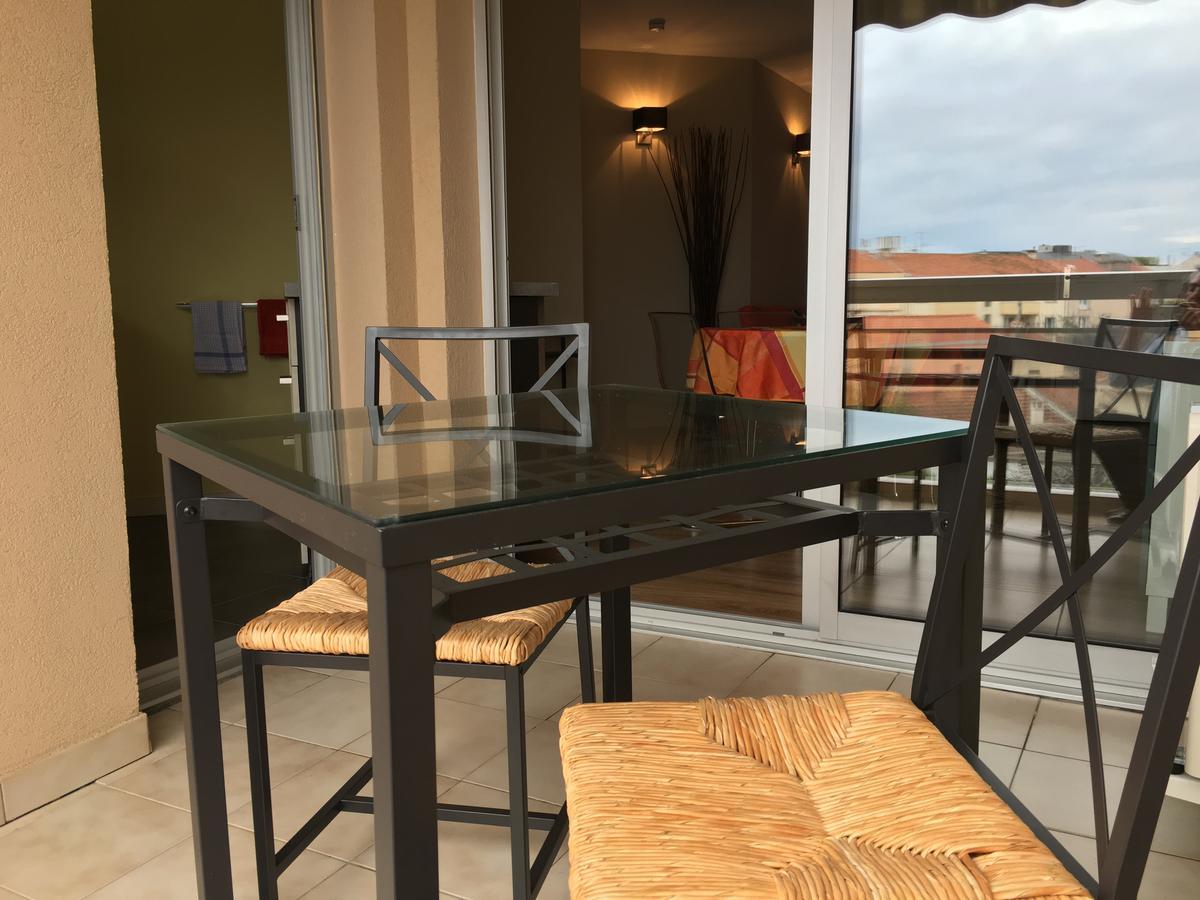 Les Pins Maritimes Apartment Fréjus Екстериор снимка