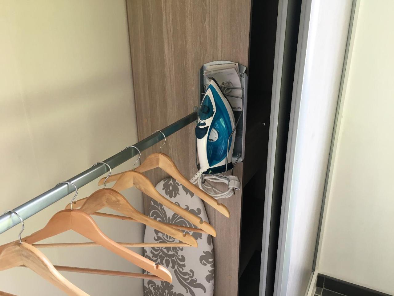 Les Pins Maritimes Apartment Fréjus Екстериор снимка